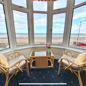 https://the-seacourt.yorkshirehotels.net